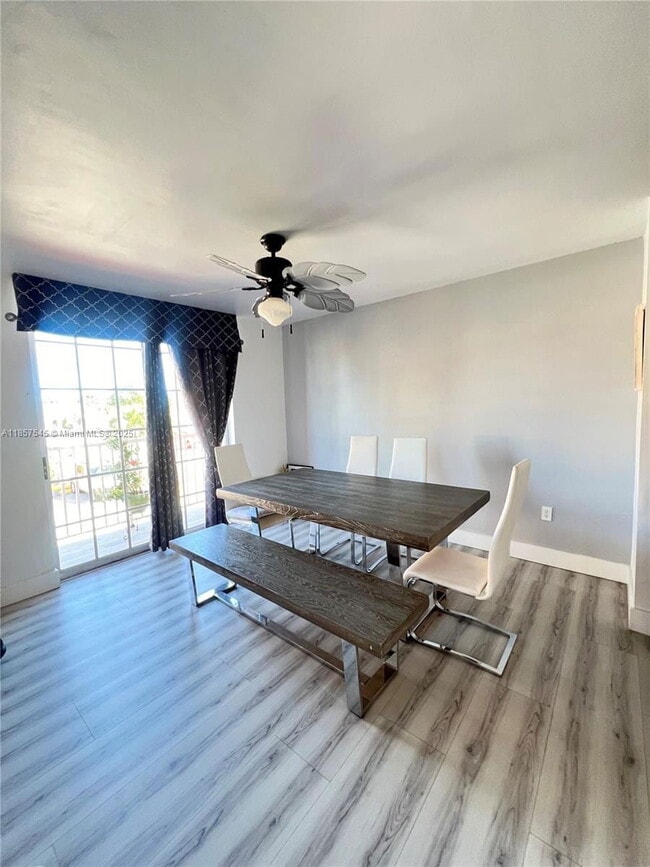 Photo - 4154 W 10th Ln House