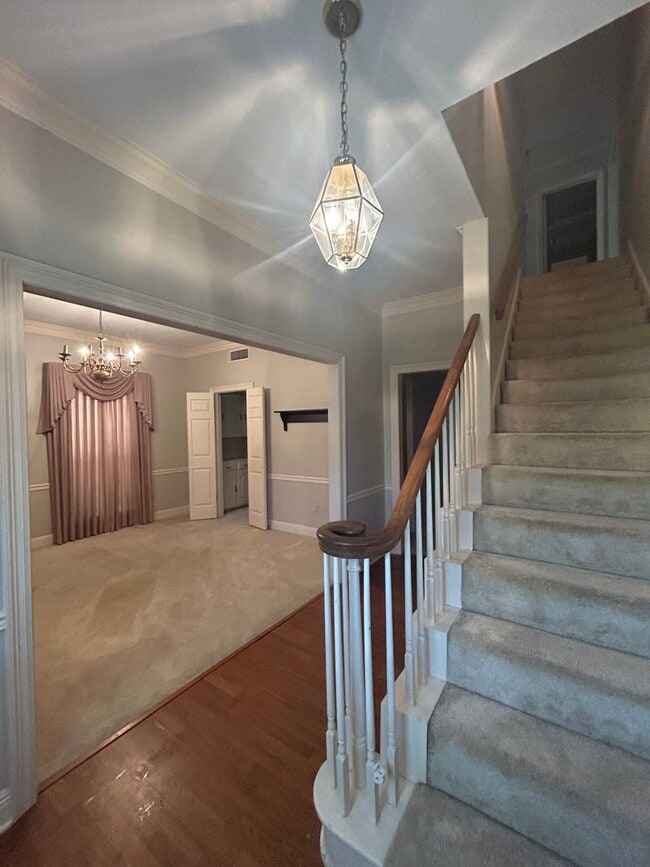 Building Photo - Rental Property