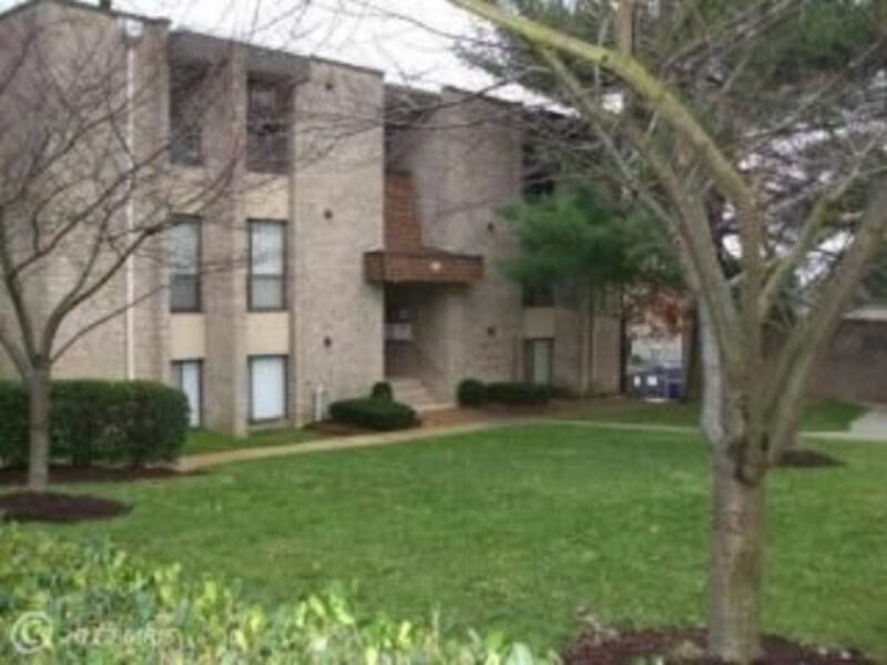 Primary Photo - 3314 Huntley Square Dr