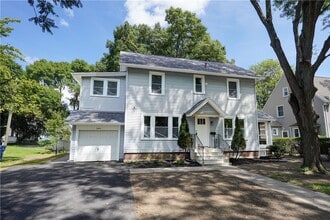 Building Photo - 162 Merchants Rd