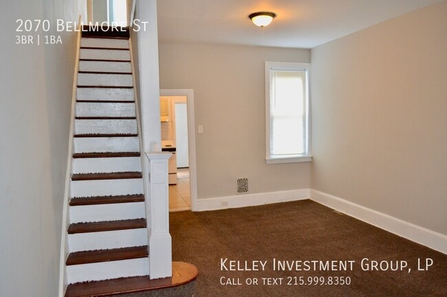 Building Photo - 2070 Bellmore St