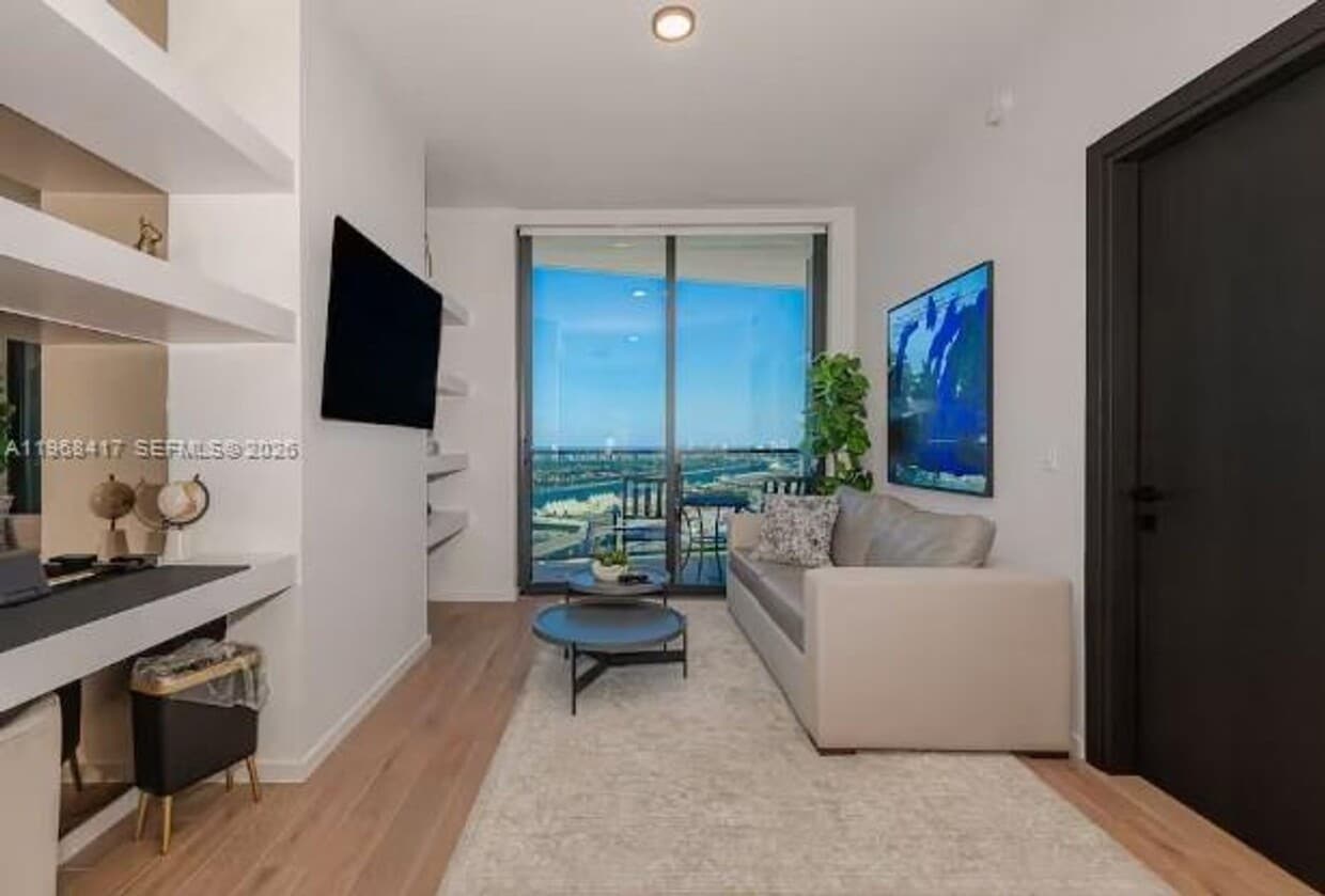 Photo - 398 NE 5th St unit 3511 (A11968417)