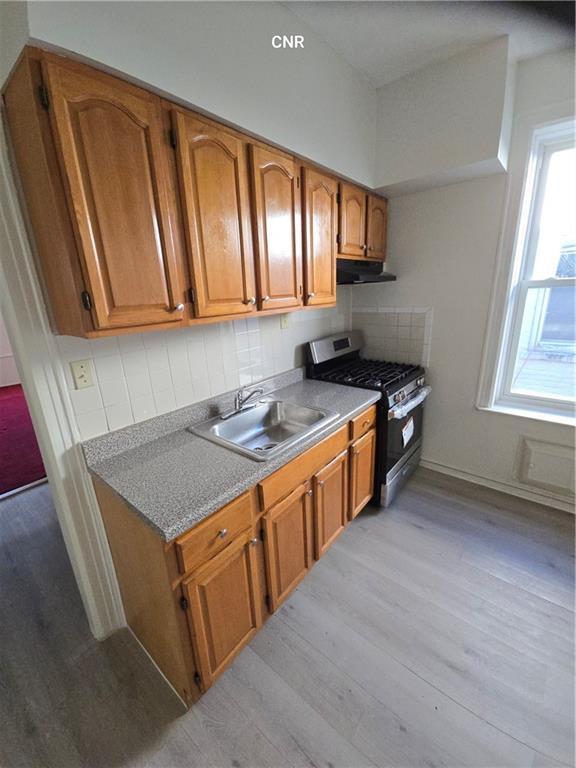 Building Photo - 252 E 46th St