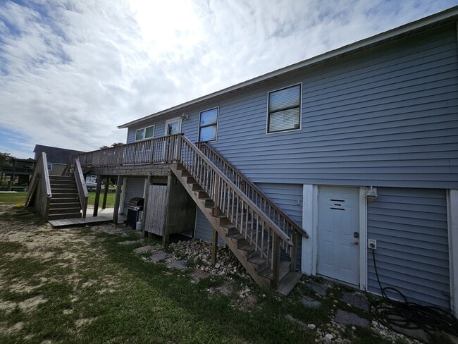 Building Photo - 110 Knight Ct