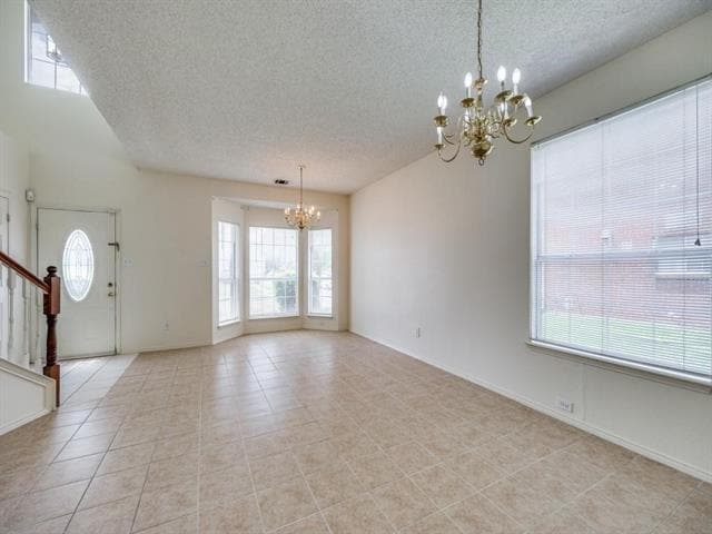 Foto del edificio - 833 Bellflower Dr