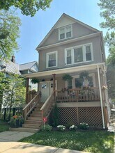 Building Photo - 4501 N St Louis Ave