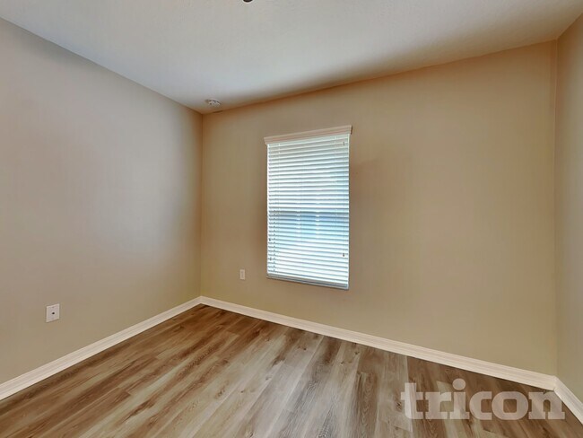 Foto del edificio - 1532 Wallace Manor Ave