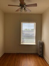Building Photo - 3506 N Wolcott Ave