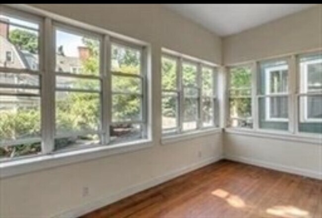 Building Photo - 497 Boylston St
