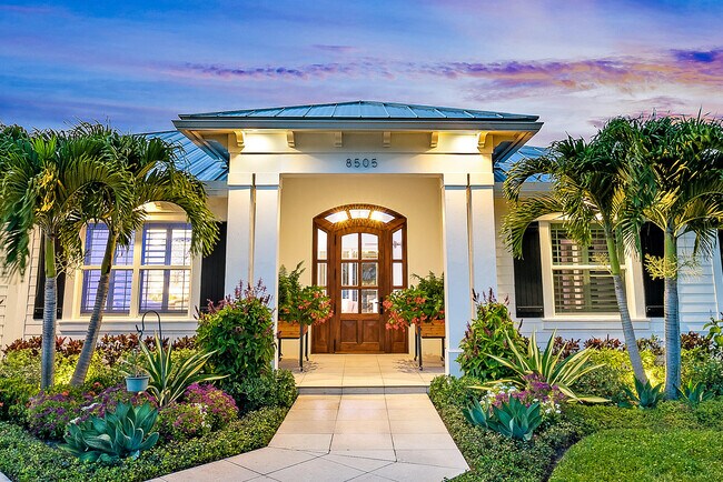 Foto del edificio - 8505 SE Bayberry Terrace