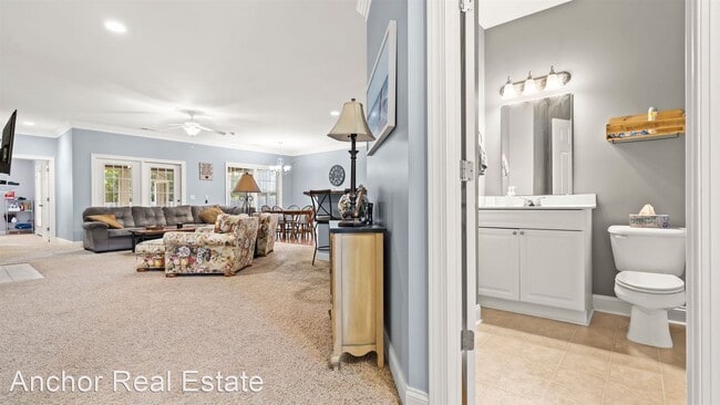 Building Photo - 3 br, 2 bath House - 239 Silver Creek Loop