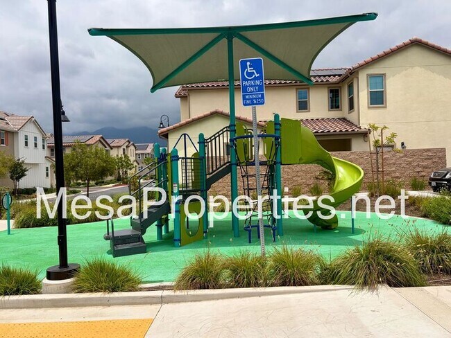 Foto del edificio - 7031 Aloe Ln