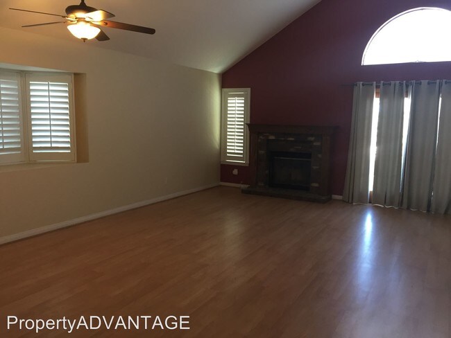 Building Photo - 3 br, 2.5 bath House - 6975 Sandcastle Drive