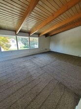 Building Photo - 7611 W Arthur Ave