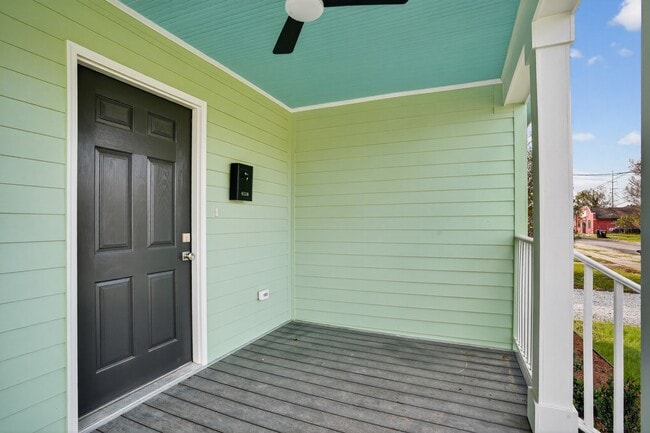 Foto del edificio - 2825 Cherry St