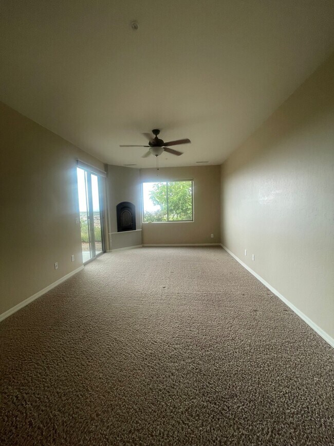 Foto del edificio - 1611 Cloudstone Dr