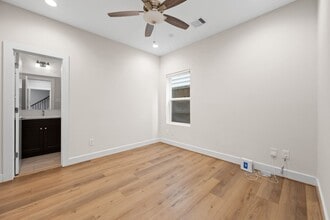 Building Photo - 765 Grove St