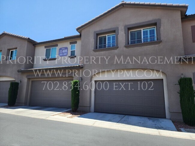 Foto del edificio - BEAUTIFUL 3 Bedroom WESTPARK CONDO IN SUMM...