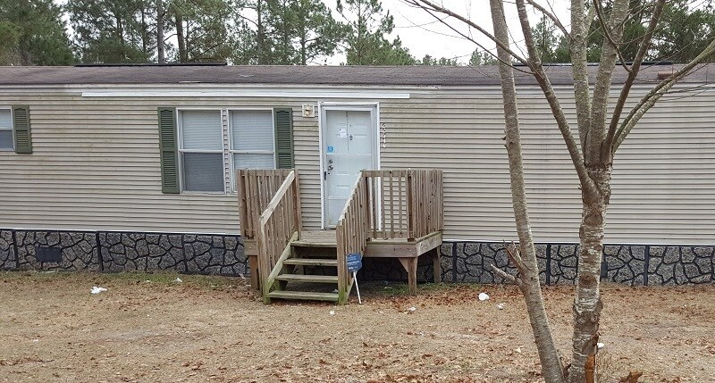Foto principal - 22540 Henry Street, Laurel Hill, NC 28352