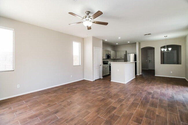 Foto del edificio - 3741 E Sundance Ave
