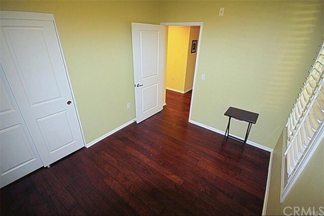 Building Photo - 428 W Main St