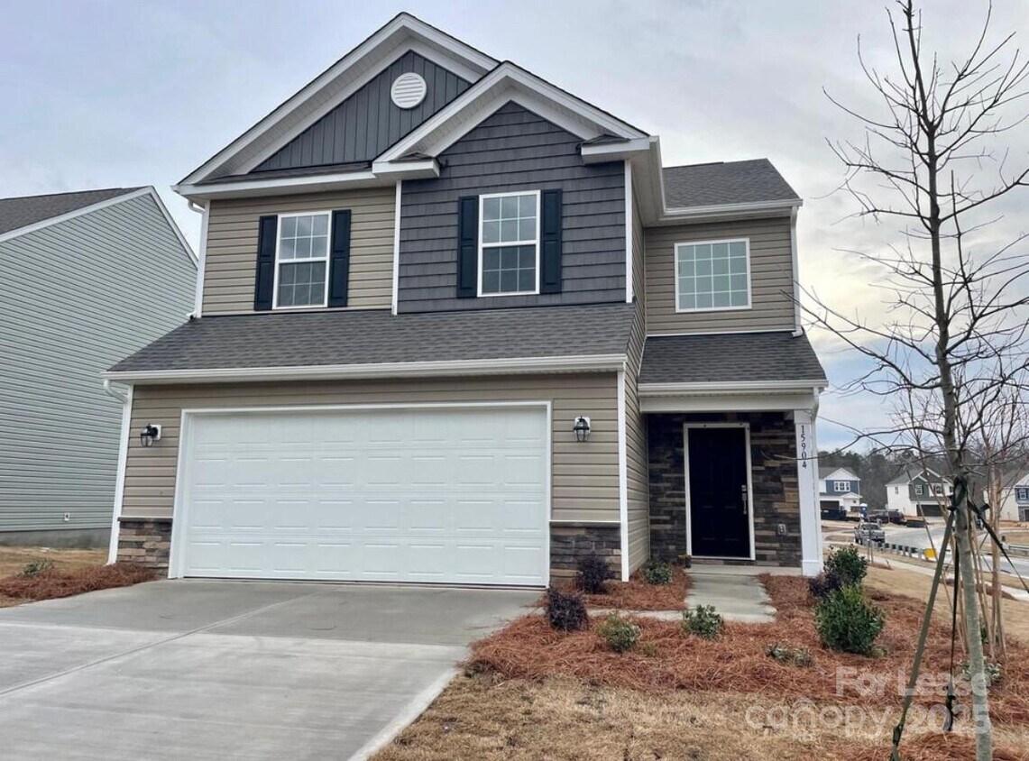 Foto principal - 15904 Capps Rd
