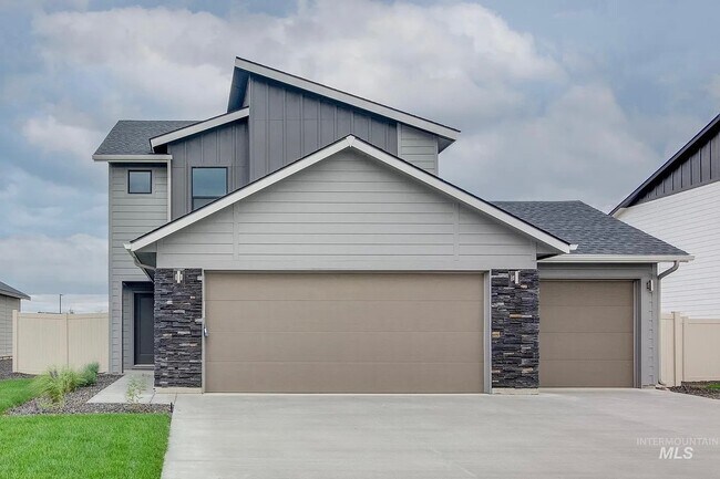 Building Photo - 4190 N Parnassus Wy