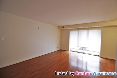 Foto del edificio - 2760 Naylor Rd SE