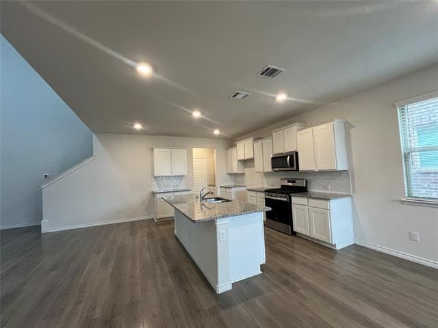 Foto del edificio - 1601 Princeton Dr