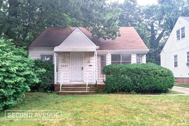 Building Photo - 2401 N Taylor Rd