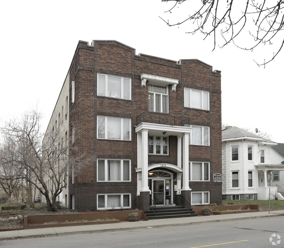 Foto del edificio - 1915 3rd Ave S