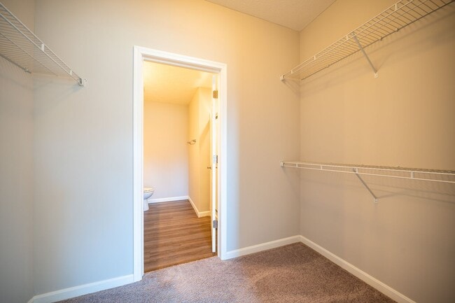 Interior Photo - Ravines at Taylor