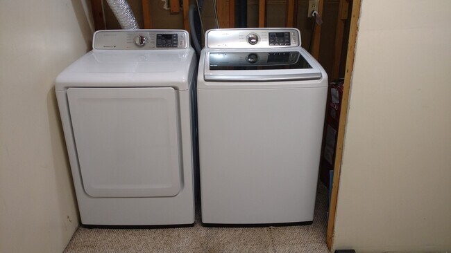 Washer and Dryer - 2583 S Rifle St