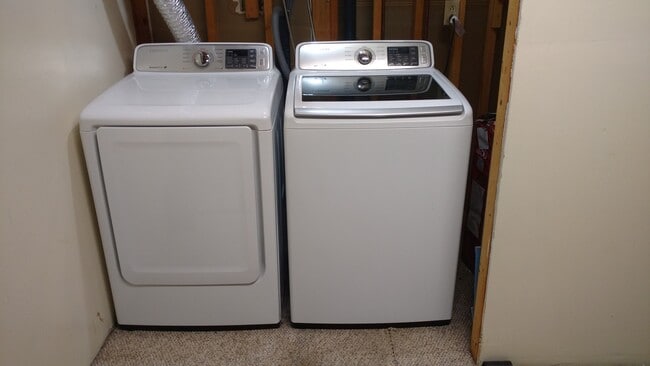 Washer and Dryer - 2583 S Rifle St House