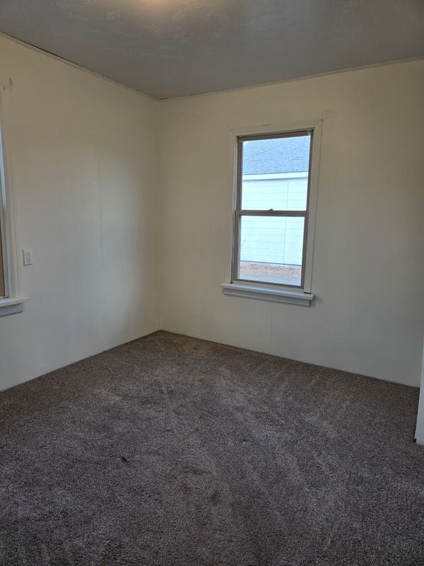 Foto del edificio - 619 S Buchanan St