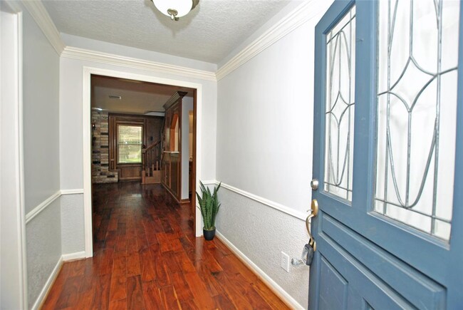 Building Photo - 14610 N Eldridge Pkwy