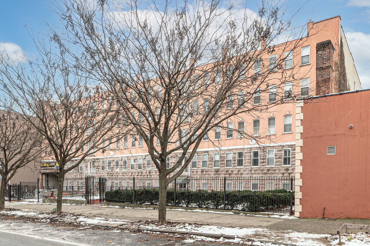 Building Photo - 792 Sterling Pl