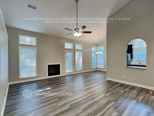 Foto del edificio - 8507 Red Setter Ln