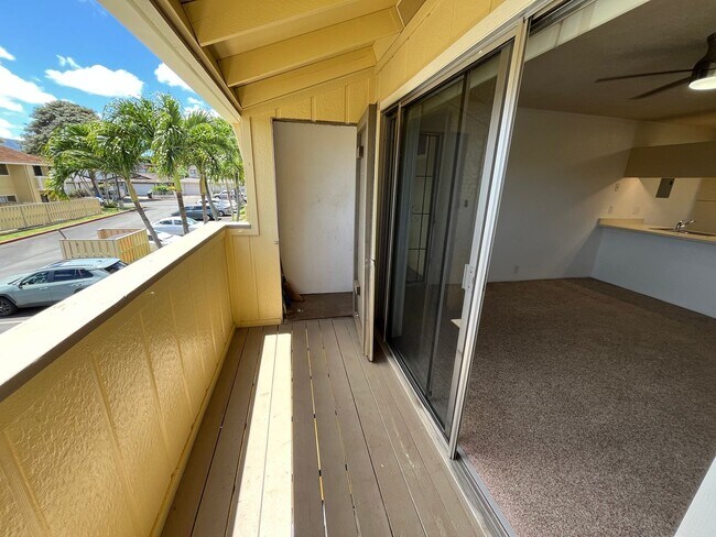 Foto del edificio - Ihona (Waipahu/Waipio) - Upstairs 1 Bedroo...