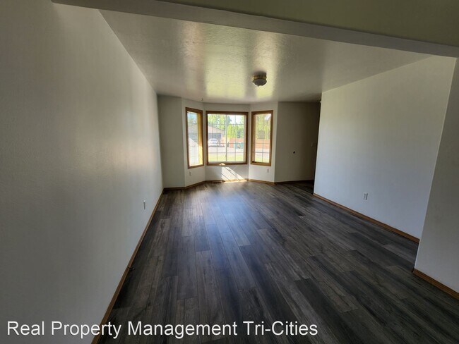 Foto del edificio - 4 br, 2 bath House - 205 W 34th Ave