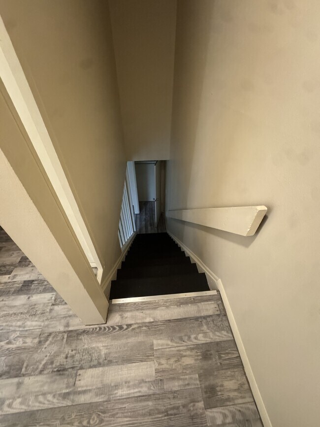 Foto del edificio - 45 King Arthur Ct