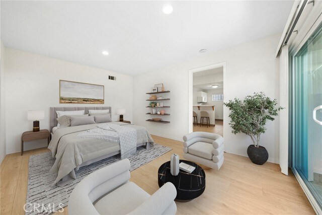 Foto del edificio - 221 Cabrillo St