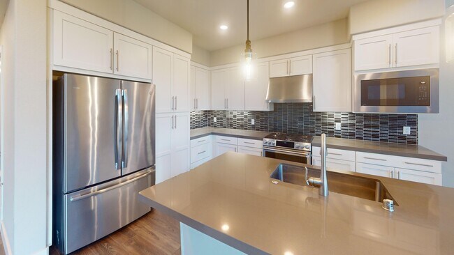 Foto del edificio - 44819 S Grimmer Blvd