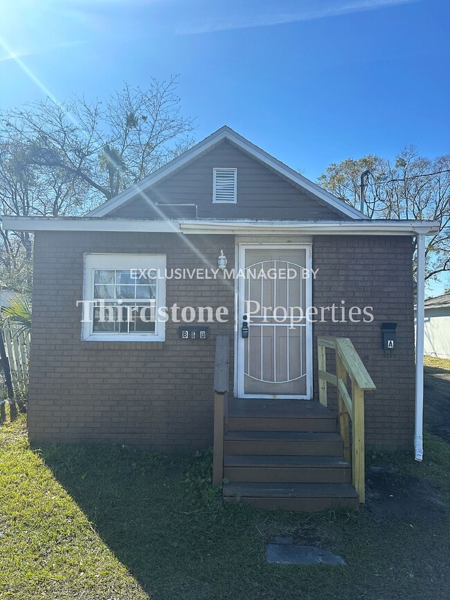 Photo - 1420 Mt Herman St Apartment