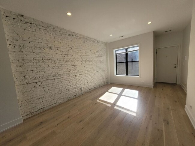Foto del edificio - 1334 W Bryn Mawr Ave