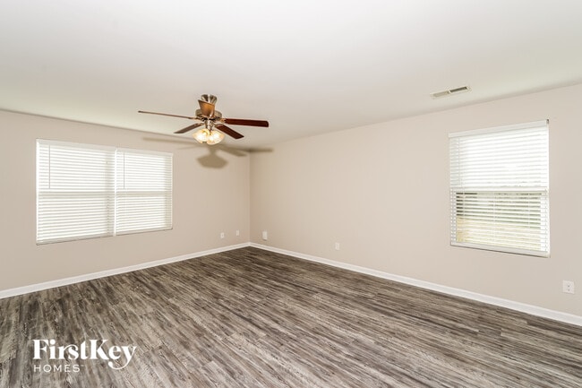 Building Photo - 4668 Deer Foot Path