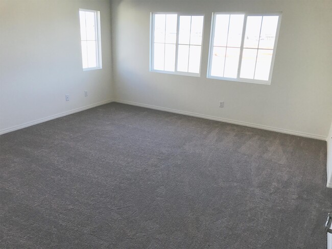 Building Photo - 7007 Lagoon Ct
