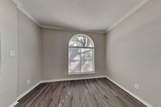 Building Photo - 15326 Foster Springs Ln