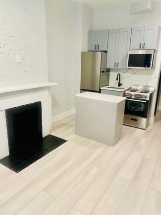 Building Photo - 51 Leroy St