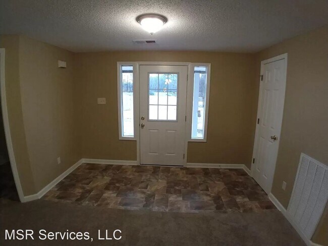 Foto del edificio - 3 br, 2 bath House - 2336 Woodlawn Road